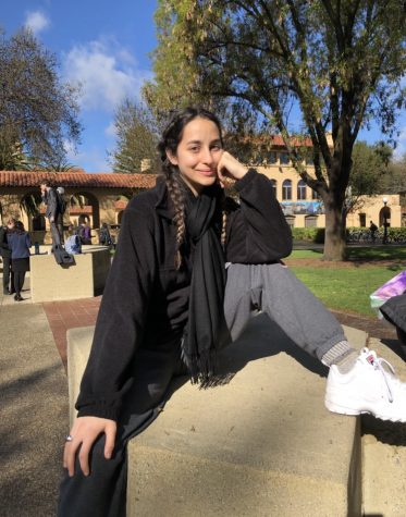 Photo of Nikki Godinez