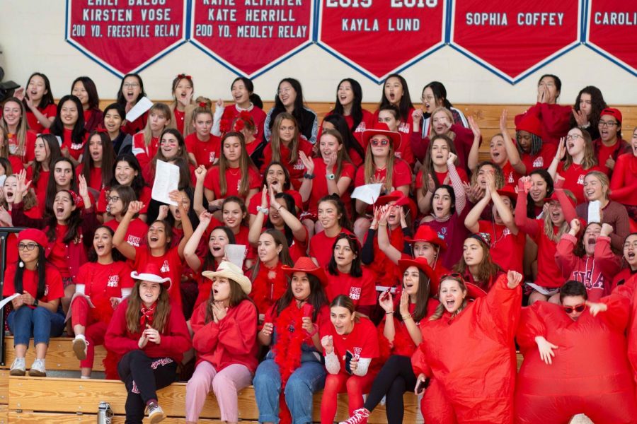 In their last piece for the Shield, outgoing editors-in-chief Cerys Davies and Nikki Godinez reflect on what made the class of 2020, shown above, the stand-out class that it is. 