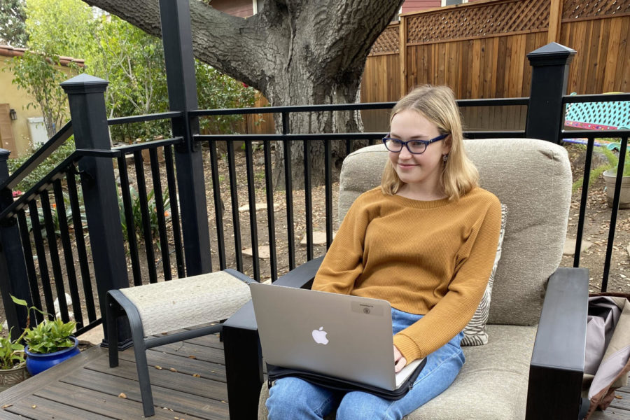 After a long day of classes in her room, Jessie Mysza ‘22 heads to her backyard to do her homework and get some much-needed fresh air. 