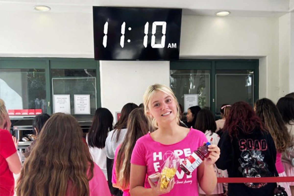Is 11:10 too early for lunch? Here at FSH, as the line behind Kate Dolan ‘25 proves, the answer is no.