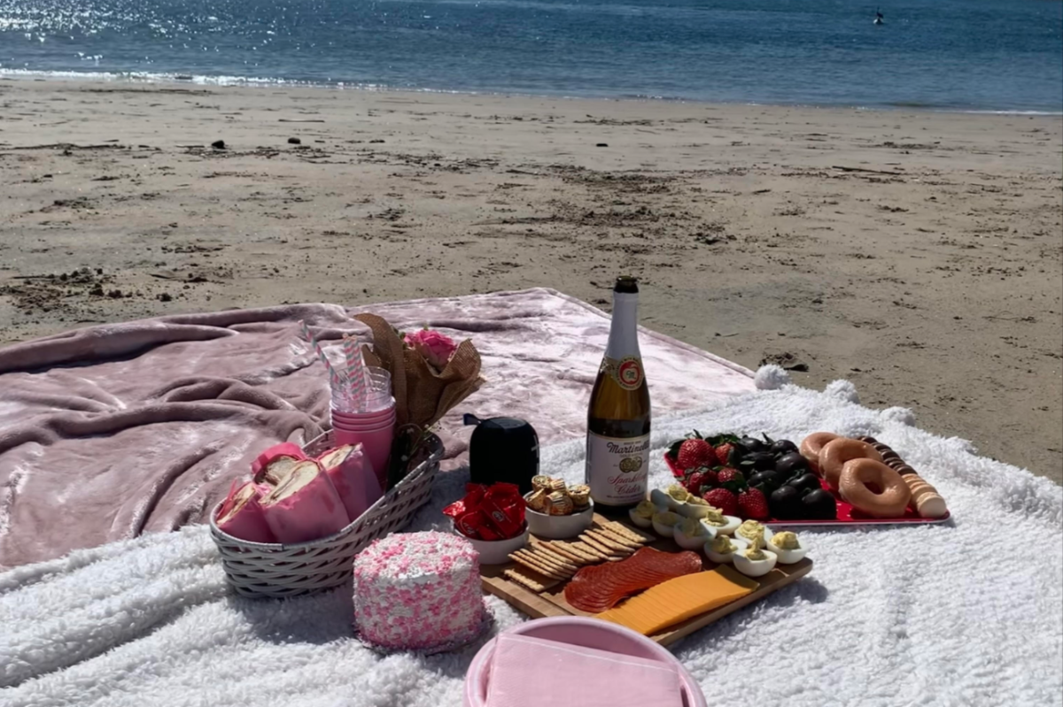 FSHA alumni Gaby Munguia ‘23 gets together with friends and celebrates an early pink themed picnic Galentine’s at Malibu beach. Photo by Gaby Munguia.